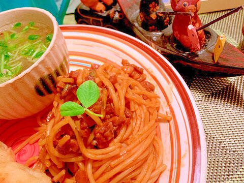干し椎茸と塩豚の塩昆布煮汁ミート風パスタ